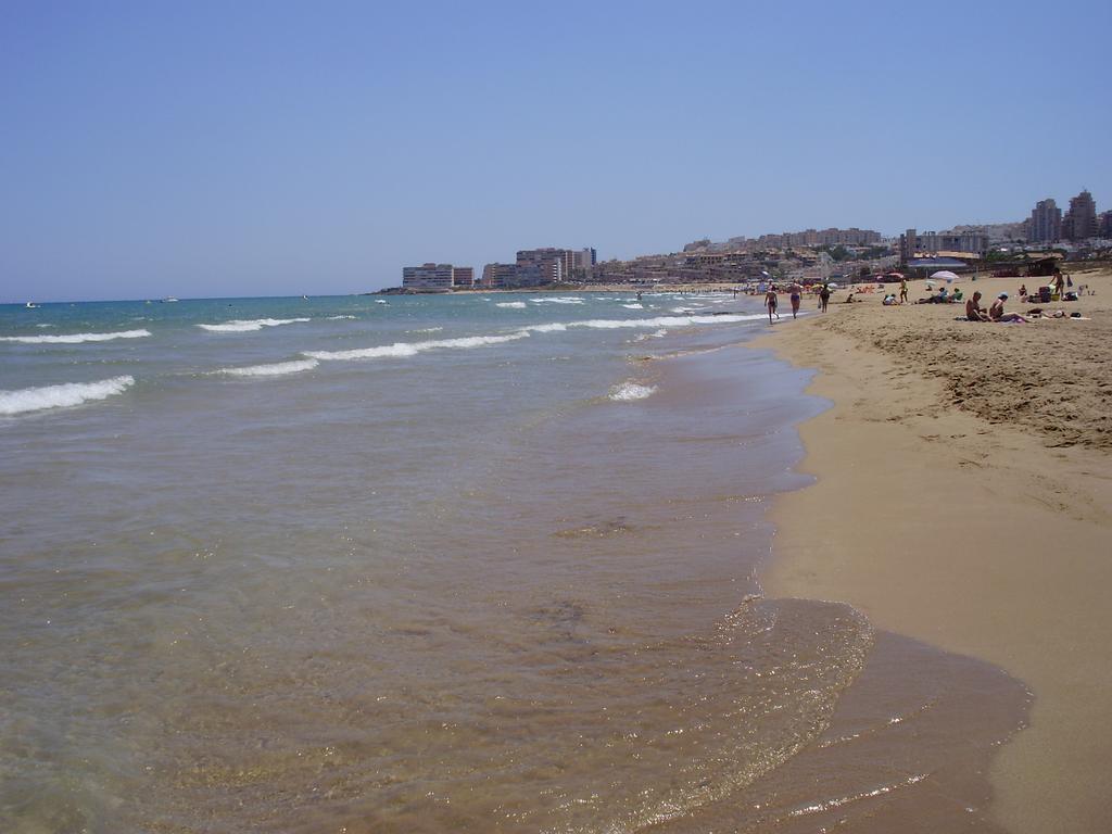 Gladmar Apartment La Mata  Habitación foto
